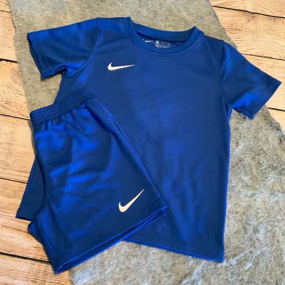 Nike Other - Nike Kids Blue Matching Tee & Shorts Set Size S